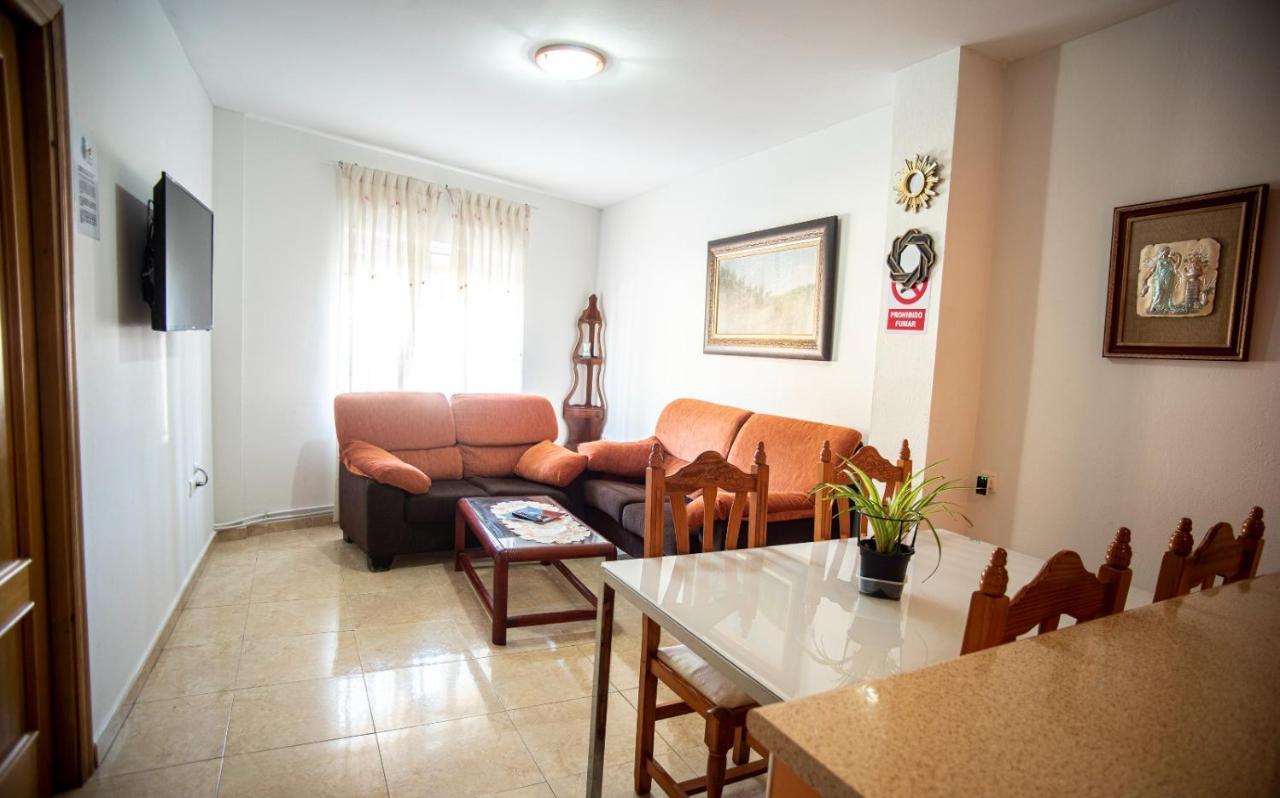 Apartamentos San Anton Villarrobledo Dış mekan fotoğraf